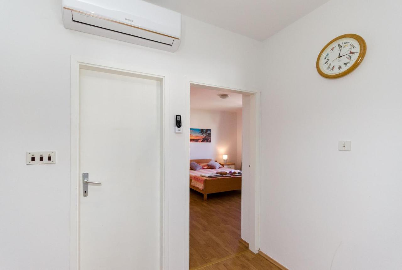 Apartments Luka Супетарска-Драга Экстерьер фото