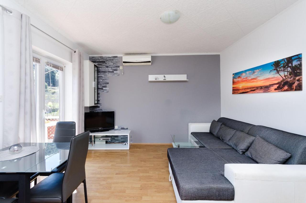 Apartments Luka Супетарска-Драга Экстерьер фото